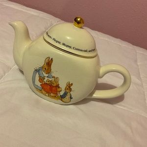 Vintage Beatrix Potter Tea Pot
